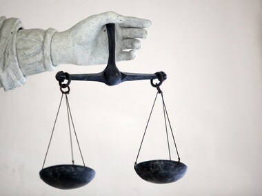 Right to legal representation: Refusal of lawyers to represent accused, irrespective of crime, amounts to failure of judicial system