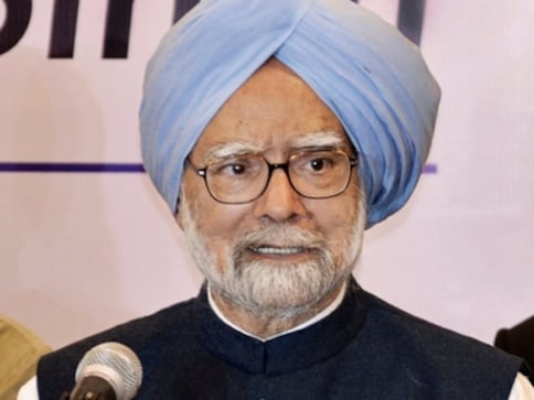 On Manmohan Singh's 87th birthday, top Congress leaders including Sonia, Rahul Gandhi and ex-FM P Chidambaram extend greetings to former PM On Manmohan Singh's 87th birthday, top Congress leaders including Sonia, Rahul Gandhi and ex-FM P Chidambaram extend greetings to former PM