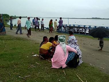 Several Assam districts along Brahmaputra impose blanket ban on mechanised boats; thousands left high and dry