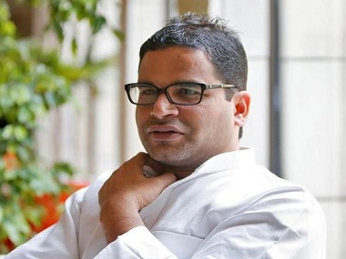 Prashant Kishor meets Uddhav Thackeray to discuss 'poll strategy' in run-up to 2019 elections; Shiv Sena calls it 'courtesy visit' Prashant Kishor meets Uddhav Thackeray to discuss 'poll strategy' in run-up to 2019 elections; Shiv Sena calls it 'courtesy visit'