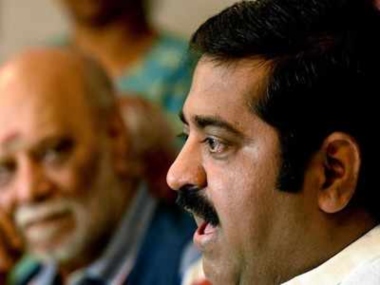 Congress leader Subodh Saoji announces Rs 5 lakh reward for person who cuts off BJP MLA Ram Kadam's tongue Congress leader Subodh Saoji announces Rs 5 lakh reward for person who cuts off BJP MLA Ram Kadam's tongue