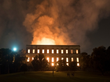 Fire engulfs 200-year-old National Museum in Rio de Janeiro, destroys priceless artifacts including collections from Brazil's royal family Fire engulfs 200-year-old National Museum in Rio de Janeiro, destroys priceless artifacts including collections from Brazil's royal family