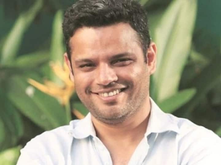 Sui Dhaaga director Sharat Katariya on telling tales of small-town India, amid YRF's big-banner approach
