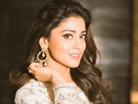 Shriya Saran on Naragasooran, Veera Bhoga Vasanthu Rayulu: Thrilled about working with young talent Shriya Saran on Naragasooran, Veera Bhoga Vasanthu Rayulu: Thrilled about working with young talent