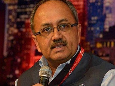 Siddhartha Nath Singh accuses Priyanka Gandhi of 'insulting' Lal Bahadur Shastri, says she paid tributes with used garland Siddhartha Nath Singh accuses Priyanka Gandhi of 'insulting' Lal Bahadur Shastri, says she paid tributes with used garland