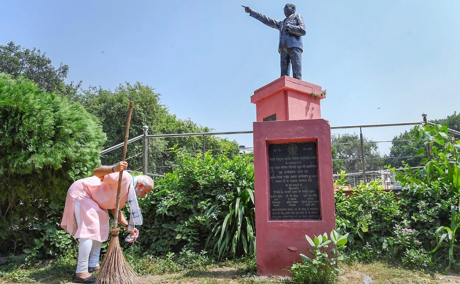Modi performed "shramdaan" (manual labour) at Babasaheb Ambedkar Higher Secondary School in Delhi after his video interaction. The Swachhata Hi Seva movement aims at boosting public participation in the Swachh Bharat Abhiyan and is being organised in the run-up to the fourth anniversary of the Swachh Bharat Mission on 2 October next month, which will also mark the commencement of the 150th birth anniversary celebrations of Mahatma Gandhi.