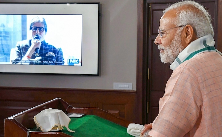 Narendra Modi launches 'Swachhata Hi Seva' campaign aimed at boosting public participation in cleanliness mission