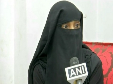 Hyderabad: 29-year-old-woman gets triple talaq from husband in Oman over WhatsApp, seeks help from Sushma Swaraj Hyderabad: 29-year-old-woman gets triple talaq from husband in Oman over WhatsApp, seeks help from Sushma Swaraj