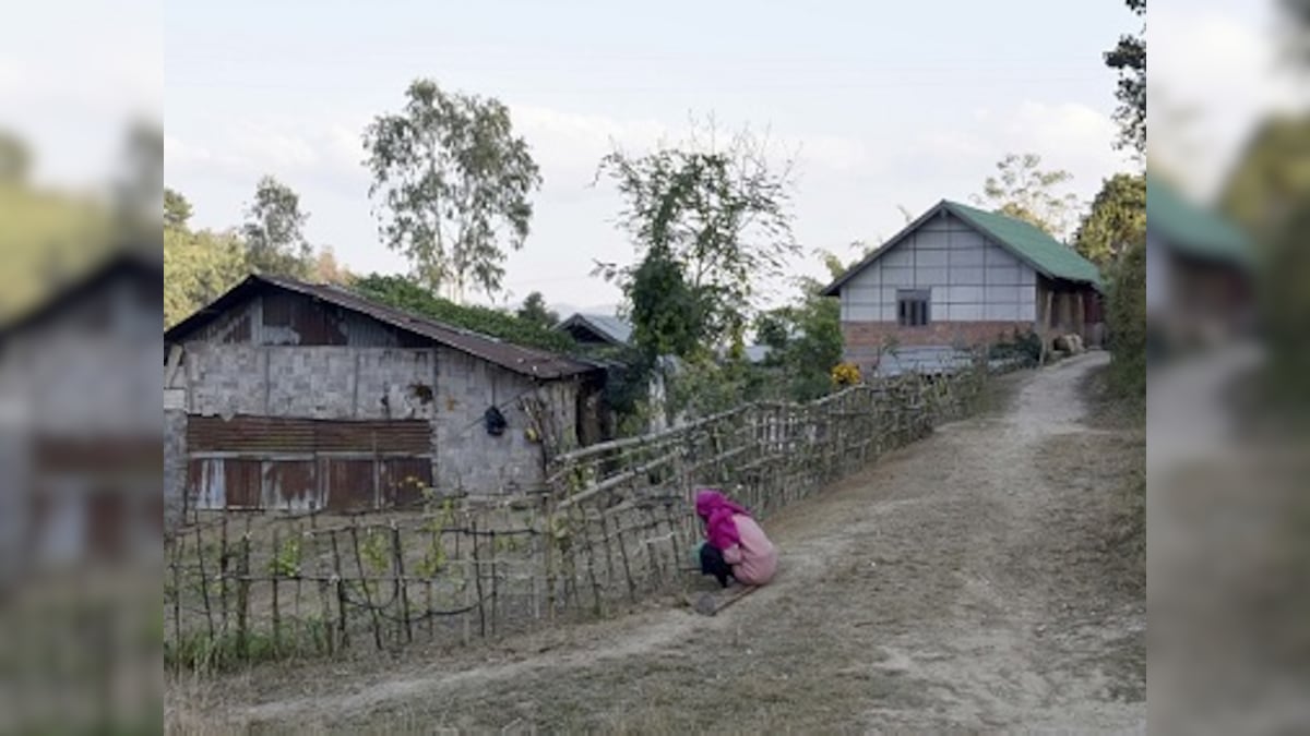 India's rural households have just enough monthly surplus to buy a ceiling fan; Andhra Pradesh, Jharkhand among poorest states