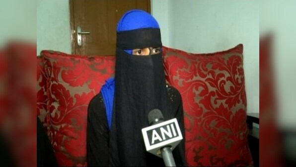 Indian embassy officials in Kuwait rescue Hyderabad woman after she was tortured by employer; woman thanks Sushma Swaraj