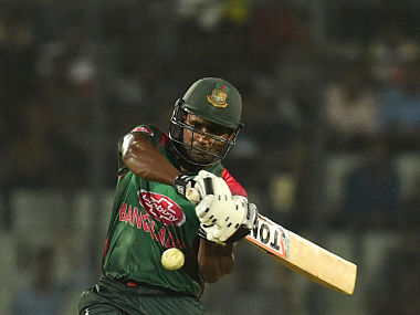 Bangladesh vs Zimbabwe: Imrul Kayes hits century to set up 28-run victory for Mashrafe Mortaza and Co Bangladesh vs Zimbabwe: Imrul Kayes hits century to set up 28-run victory for Mashrafe Mortaza and Co