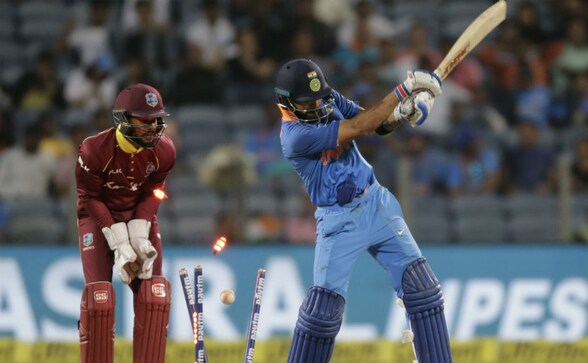 Virat Kohli reaches more milestones, but fails to get India over the line as West Indies win 3rd ODI by 43 runs Virat Kohli reaches more milestones, but fails to get India over the line as West Indies win 3rd ODI by 43 runs