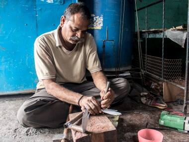 In Surur village, ironsmith Rajendra Pawar helps the impoverished with his ingenious innovations