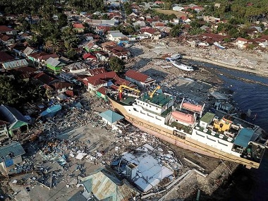 After Indonesia's tsunami-earthquake disaster claims 1,400 lives, scientists hunt for answers After Indonesia's tsunami-earthquake disaster claims 1,400 lives, scientists hunt for answers