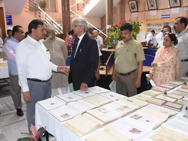 AMU in a spot of controversy over Jinnah again: Portrait of Pakistan founder along with Mahatma Gandhi attracts criticism AMU in a spot of controversy over Jinnah again: Portrait of Pakistan founder along with Mahatma Gandhi attracts criticism