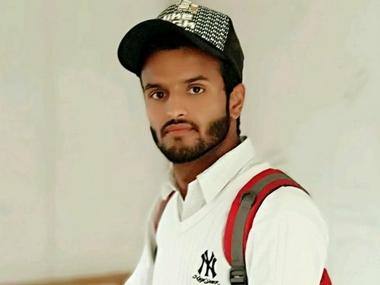 Adil Bashir, Jammu and Kashmir policeman who deserted the force with eight weapons in Srinagar, joins Hizbul Mujahideen Adil Bashir, Jammu and Kashmir policeman who deserted the force with eight weapons in Srinagar, joins Hizbul Mujahideen