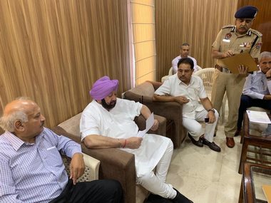 Amritsar train accident: Let's not railroad engine driver; public, politicians and police deserve fair share of blame Amritsar train accident: Let's not railroad engine driver; public, politicians and police deserve fair share of blame