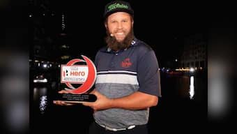 Andrew Johnston gets the better of Paul Dunne to win Hero Challenge in front of vociferous local support at Canary Wharf