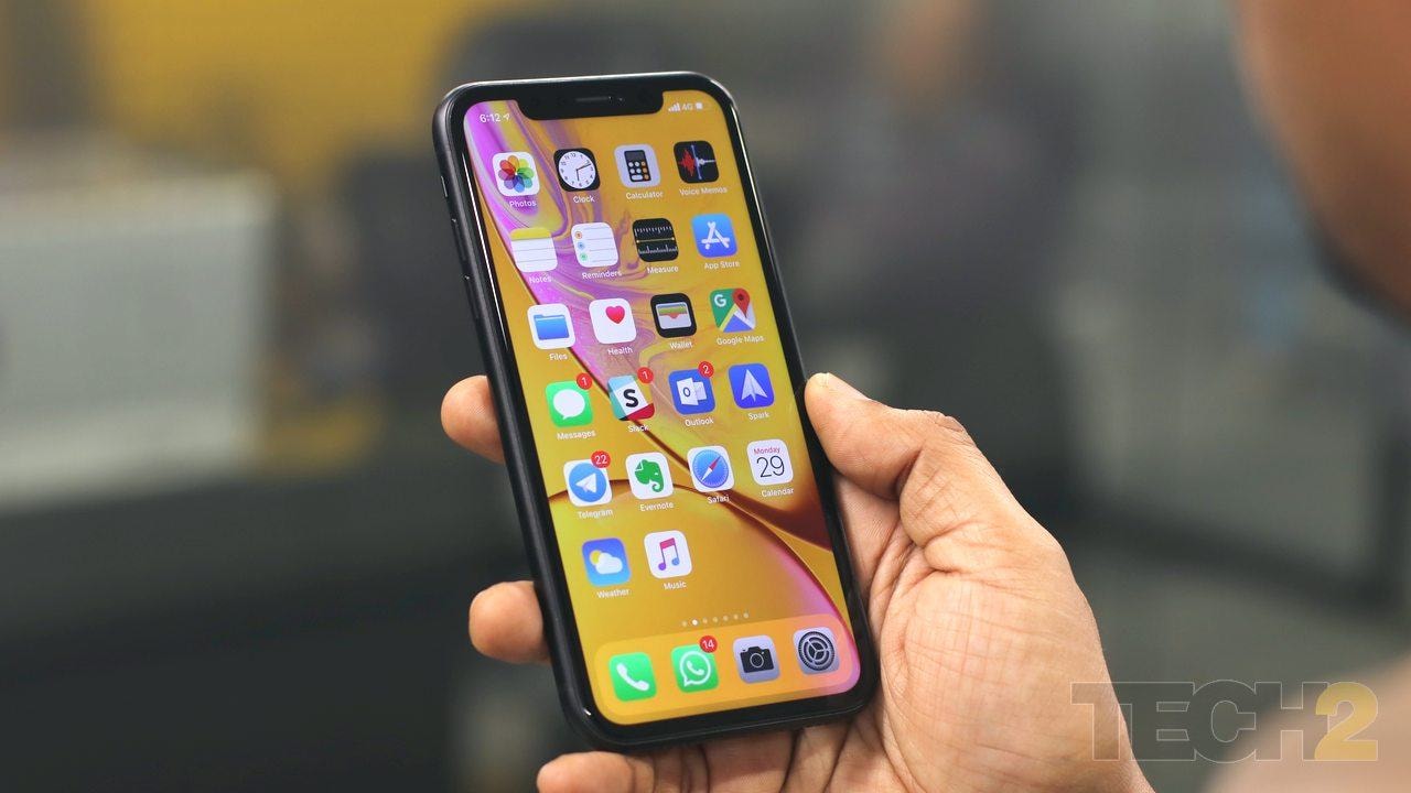 inch display iphone xr