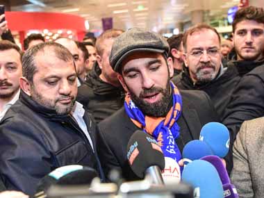 Barcelona loanee Arda Turan being investigated by Turkish prosecutors after assaulting pop star in nightclub Barcelona loanee Arda Turan being investigated by Turkish prosecutors after assaulting pop star in nightclub