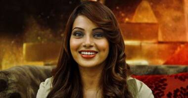 Bipasha Basu reminisces her Raaz days on the twenty year filmversary