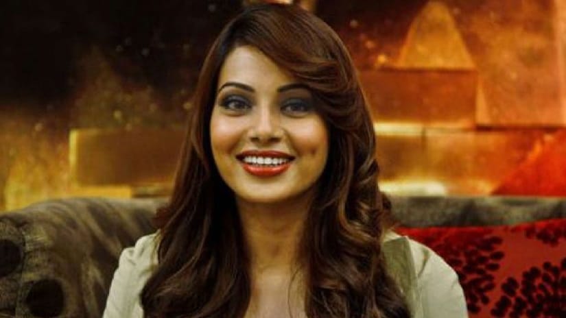 Bipasha Basu. Image via Twitter