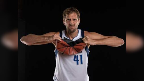 NBA: Dallas Mavericks forward Dirk Nowitzki ruled out for multiple weeks, says coach Rick Carlisle