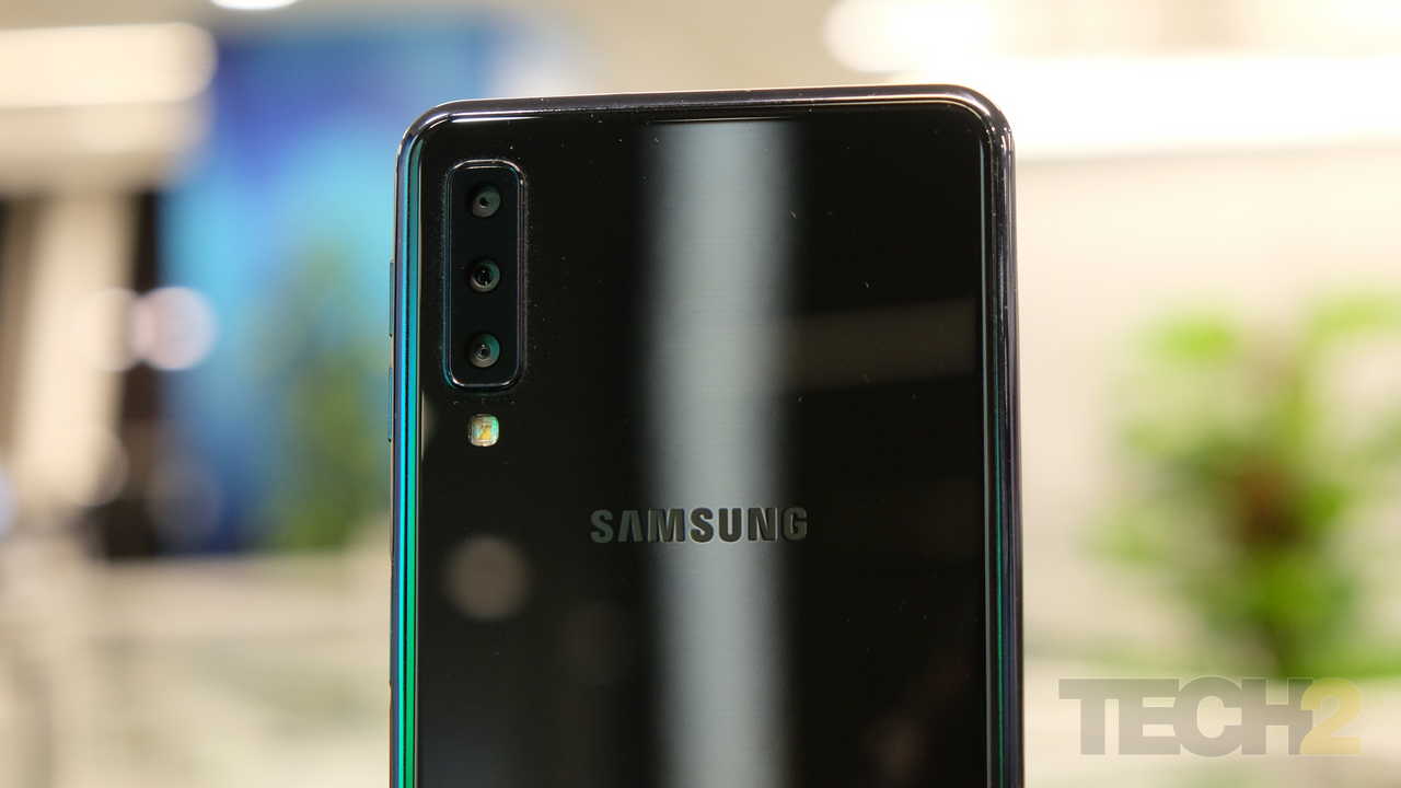 Samsung Galaxy S10 design revealed again in case-maker Olixar's online portfolio Samsung Galaxy S10 design revealed again in case-maker Olixar's online portfolio