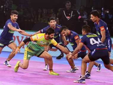 Pro Kabaddi League 2018: Haryana Steelers crush Patna Pirates despite Pardeep Narwal's record; UP edge past Delhi Pro Kabaddi League 2018: Haryana Steelers crush Patna Pirates despite Pardeep Narwal's record; UP edge past Delhi