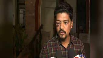 Four miscreants thrash Mumbai journalist Herman Gomes outside his home; police investigation underway