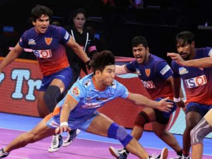 Pro Kabaddi League 2018: Jang Kun Lee's second-half fightback goes in vain as Dabang Delhi beat Bengal Warriors