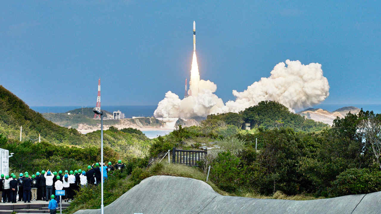 Japan launches Arab satellite to monitor methane and other greenhouse gases Japan launches Arab satellite to monitor methane and other greenhouse gases