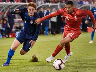 Peru's Edison Flores scores last-gasp equaliser to deny inexperienced United States side a win Peru's Edison Flores scores last-gasp equaliser to deny inexperienced United States side a win