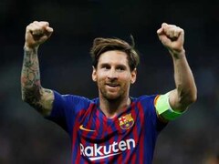 Laliga Lionel Messi Has Always Shown Everybody That He Is Best Player Ever Says Former Barcelona Teammate David Villa Sports News Firstpost