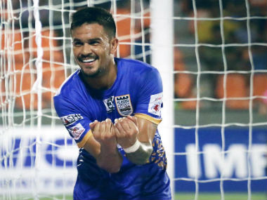 ISL 2018-19: Mumbai City FC record first win of season after beating derby rivals FC Pune City 2-0 ISL 2018-19: Mumbai City FC record first win of season after beating derby rivals FC Pune City 2-0