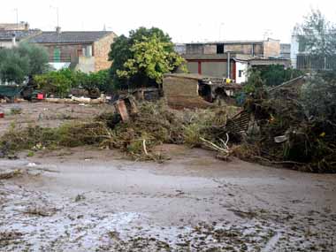 Flash floods in Spain's Majorca claims nine lives, six others reported missing; Pedro Sanchez to visit island Flash floods in Spain's Majorca claims nine lives, six others reported missing; Pedro Sanchez to visit island