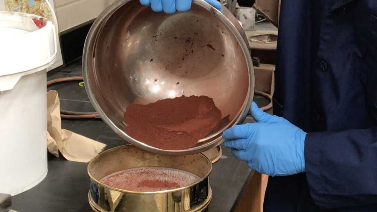 Martian dirt, asteroid simulants now on offer for interested buyers everywhere Martian dirt, asteroid simulants now on offer for interested buyers everywhere