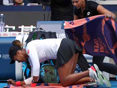 Naomi Osaka pulls out of Hong Kong tournament with back injury after requiring treatment in China Open semis Naomi Osaka pulls out of Hong Kong tournament with back injury after requiring treatment in China Open semis