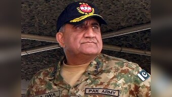 Pakistani troops prepared to 'go to any extent' to help Kashmiris, says Qamar Javed Bajwa at meeting with corps commanders
