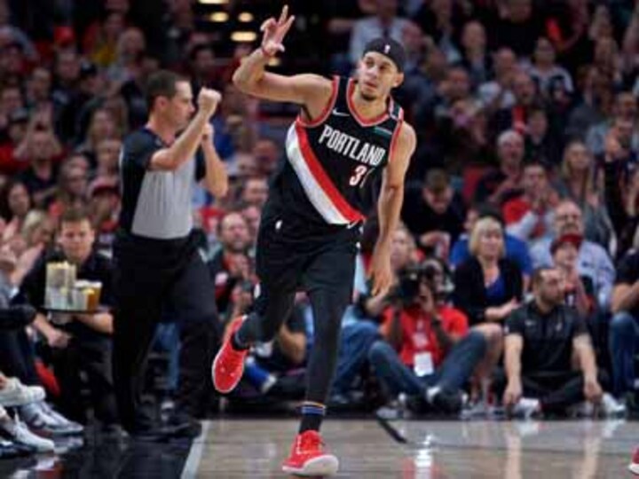 NBA: Washington Wizards forward Markieff Morris fined for tugging Seth Curry's shorts in Portland Trail Blazers clash
