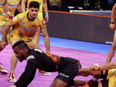 Pro Kabaddi League 2018: Siddharth Desai scores 17 points to guide U Mumba to crushing win against Telugu Titans Pro Kabaddi League 2018: Siddharth Desai scores 17 points to guide U Mumba to crushing win against Telugu Titans