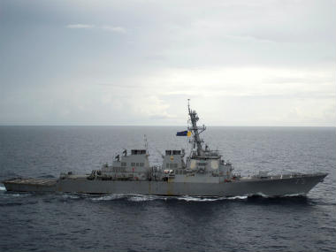 South China Sea dispute: US claims Chinese warship sailed close to American destroyer in 'unsafe, unprofessional' encounter South China Sea dispute: US claims Chinese warship sailed close to American destroyer in 'unsafe, unprofessional' encounter