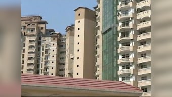 Amrapali Group gave flats, penthouses as fees to lawyers; accepting fees in kind is violation of law: SC