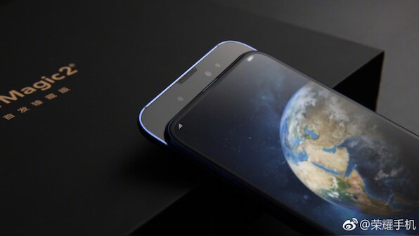 Honor Magic 2 smartphone with notch-less design teased in two colour variants
