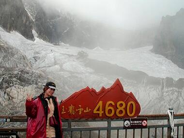 World's fastest melting glacier in China draws tourists, climate worries: Seasonal melting feeds Yangtze, Yellow, Mekong, Ganges