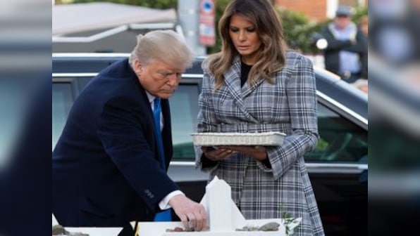 Donald Trump visits Pittsburgh synagogue to pay condolences, but stirs up anger among protesters instead