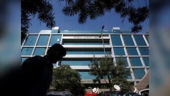 'Administrative anarchy': Amid CBI feud, Opposition calls Modi govt 'autocratic'; Arun Jaitley dismisses Rafale link as 'rubbish'