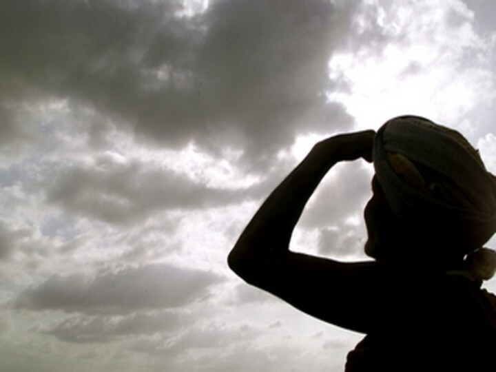 October heat in India: Temperatures cross 40 degrees in Gujarat, Rajasthan; heavy rains lash Kerala, Tamil Nadu