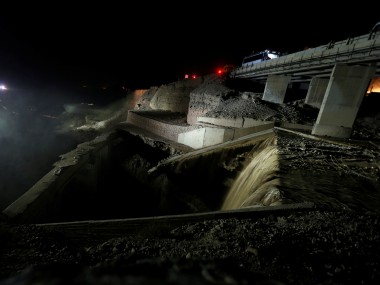 18 killed as Jordan flash flood sweeps away students, teachers visiting hot springs near Dead Sea 18 killed as Jordan flash flood sweeps away students, teachers visiting hot springs near Dead Sea