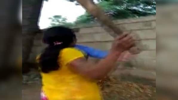 Woman thrashes banker in Karnataka for demanding sexual favours in exchange for loan; firm sacks employee